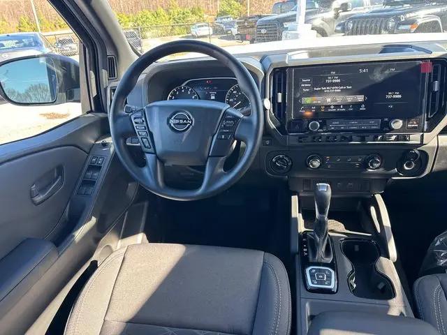 2026 Nissan Frontier Crew Cab SV 4x4