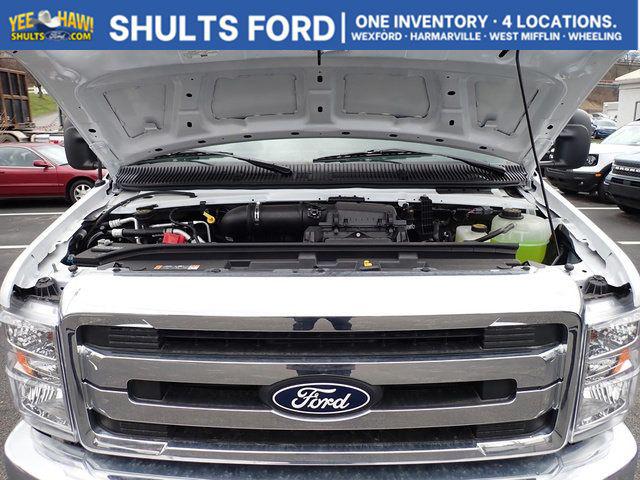 2026 Ford E-450 Cutaway Base