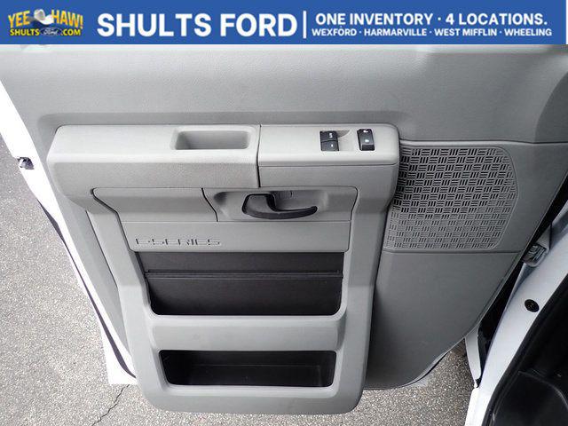 2026 Ford E-450 Cutaway Base