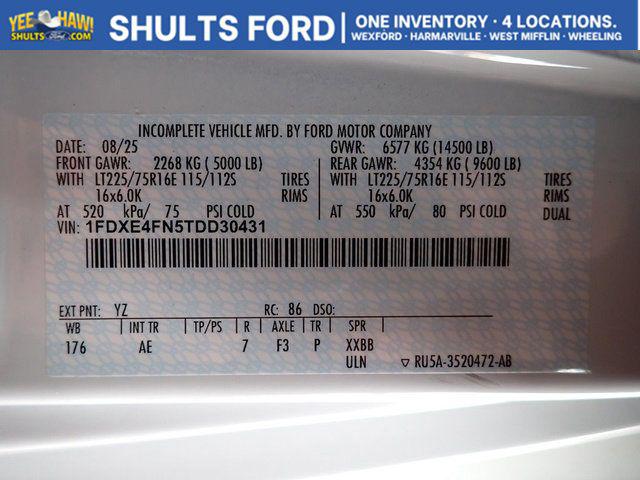 2026 Ford E-450 Cutaway Base