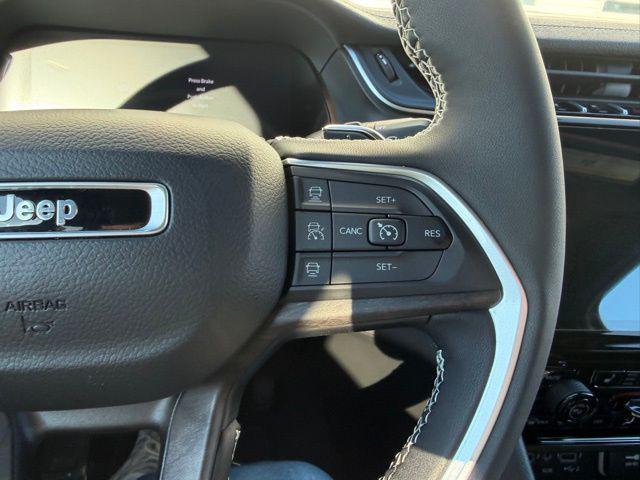 2025 Jeep Grand Cherokee L Limited 4x4