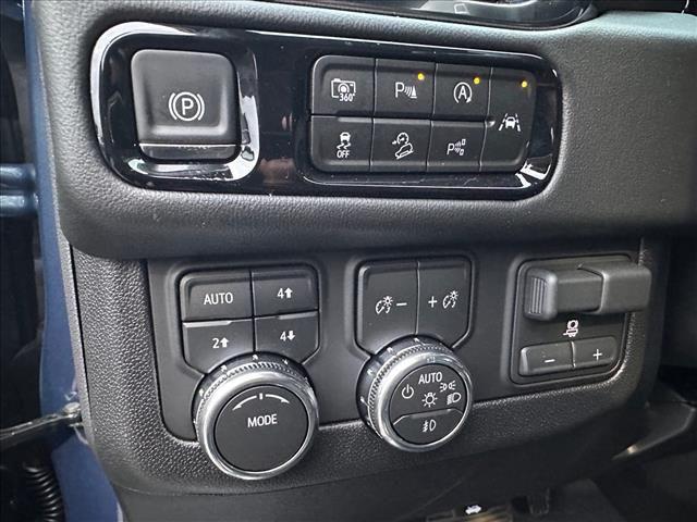 2026 GMC Yukon XL 4WD Elevation