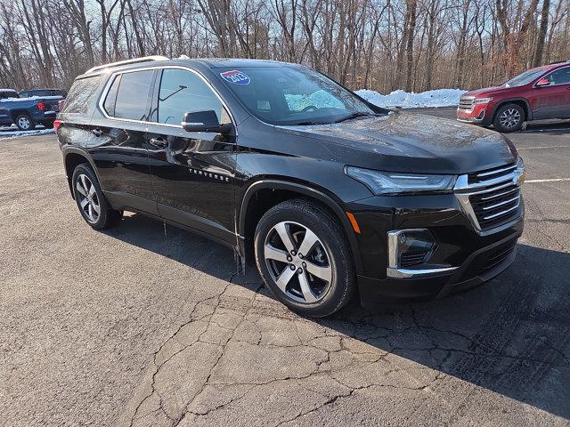 2023 Chevrolet Traverse AWD LT Leather