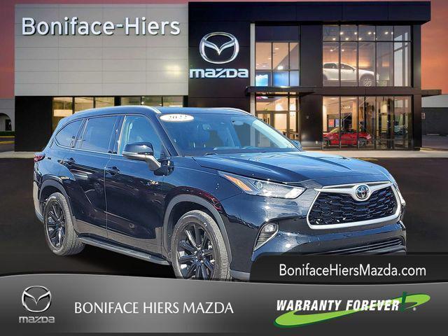 2022 Toyota Highlander XLE 2022 Toyota Highlander XLE