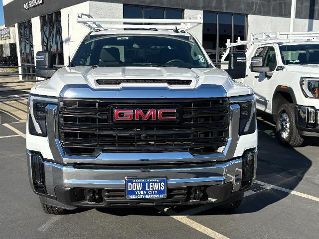 2025 GMC Sierra 3500HD Pro