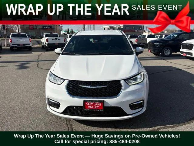 2023 Chrysler Pacifica Touring