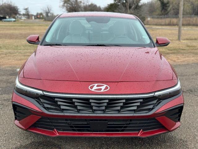 2025 Hyundai Elantra Limited 2025 Hyundai Elantra Limited