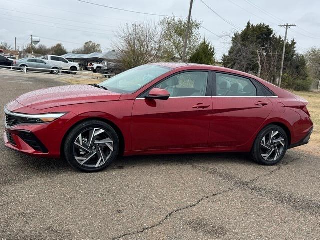 2025 Hyundai Elantra Limited 2025 Hyundai Elantra Limited