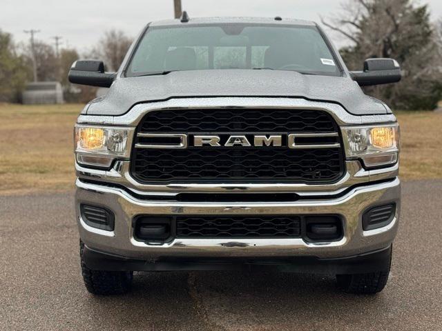 2021 RAM 2500 Tradesman Crew Cab 4x4 64 Box