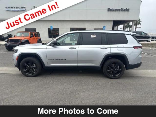 2023 Jeep Grand Cherokee L Limited 4x4 2023 Jeep Grand Cherokee L Limited 4x4