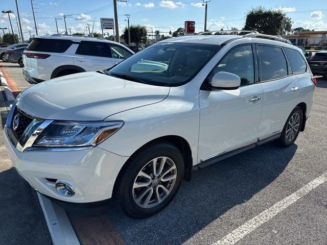 2015 Nissan Pathfinder SL 2015 Nissan Pathfinder SL