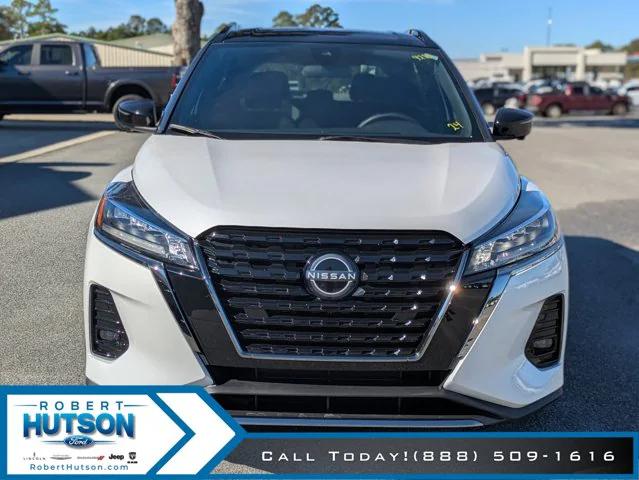 2024 Nissan Kicks SR Xtronic CVT
