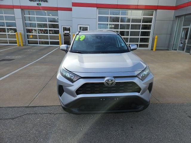2019 Toyota RAV4 LE 2019 Toyota RAV4 LE