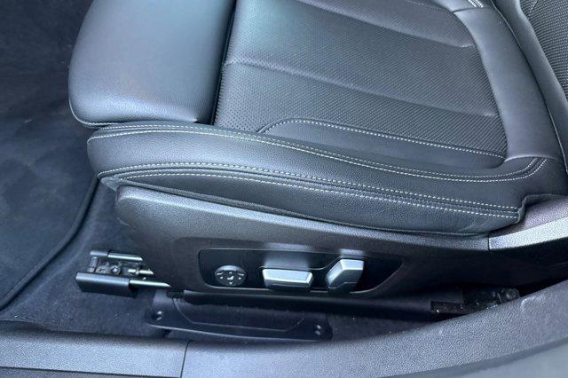 2023 BMW 3 Series 330e Sedan
