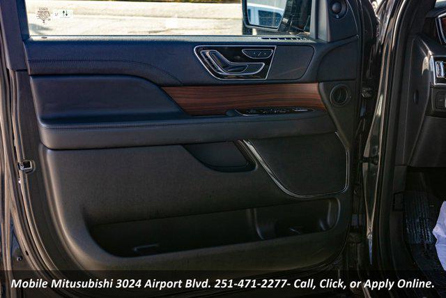 2023 Lincoln Navigator Standard