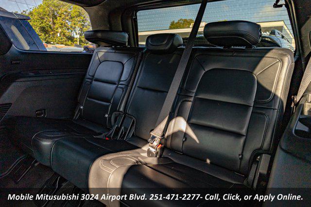 2023 Lincoln Navigator Standard