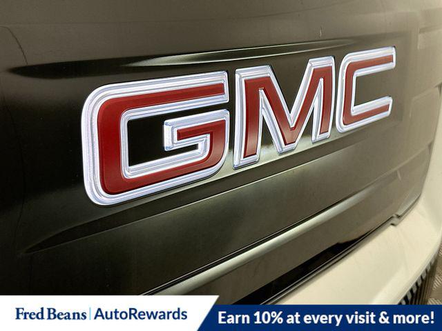 2026 GMC Sierra Standard Range Elevation