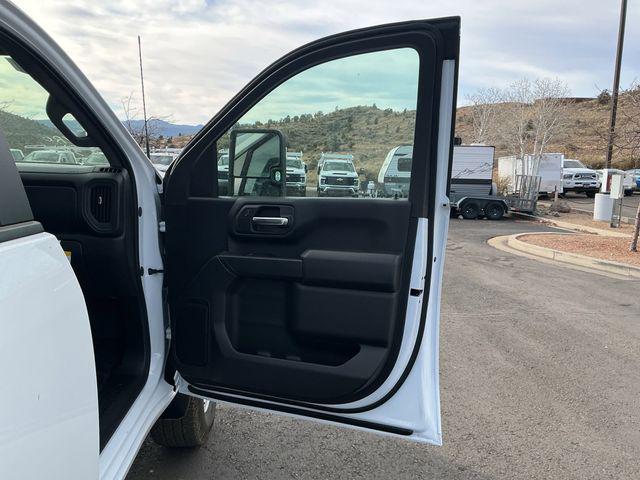 2026 Chevrolet Silverado 3500HD Double Cab, Long Bed, WT Dual Rear Wheel, 4WD