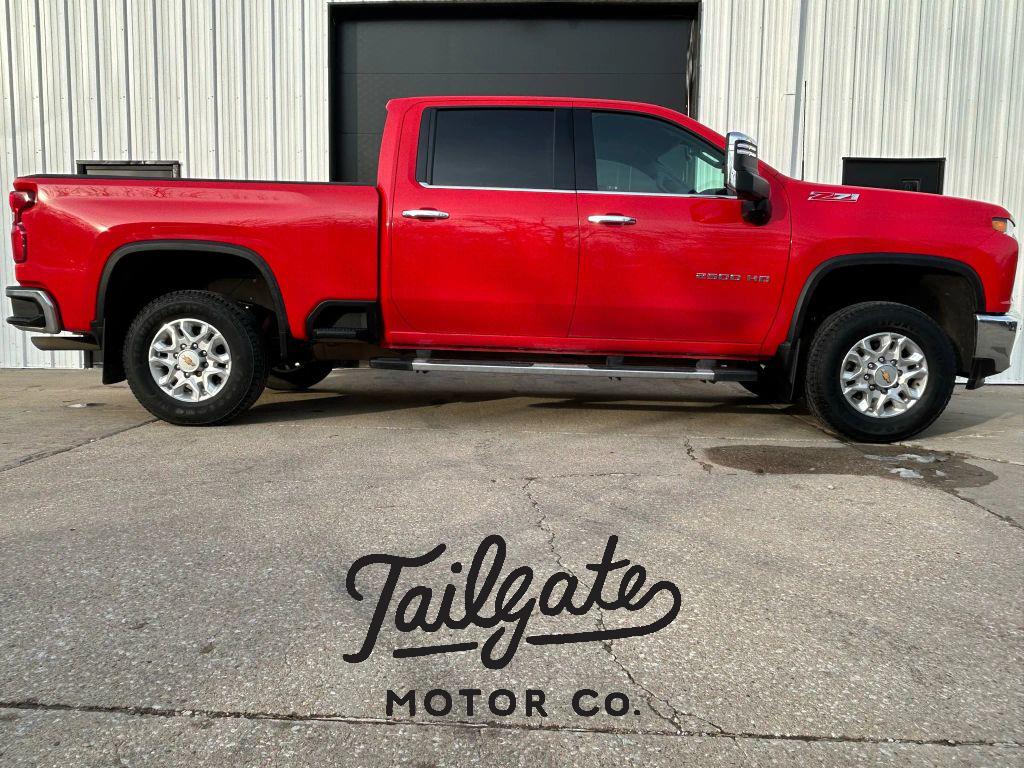 2023 Chevrolet Silverado 2500HD LTZ's photo