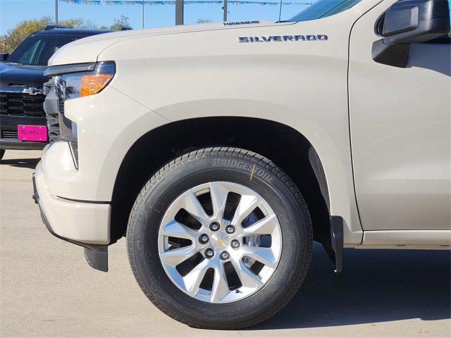 2026 Chevrolet Silverado 1500 2WD Crew Cab Short Bed Custom