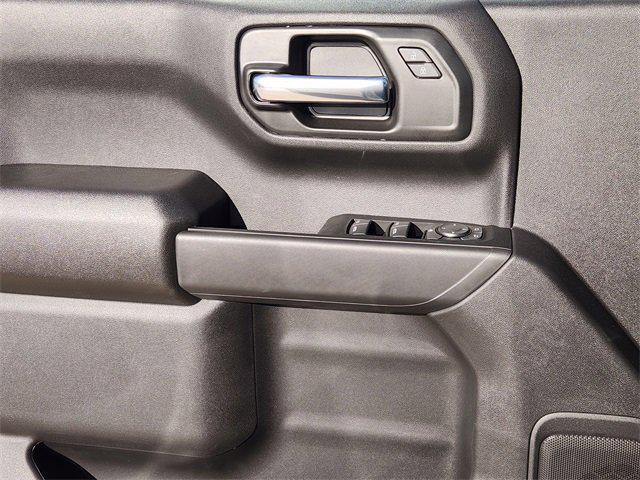 2026 Chevrolet Silverado 1500 2WD Crew Cab Short Bed Custom