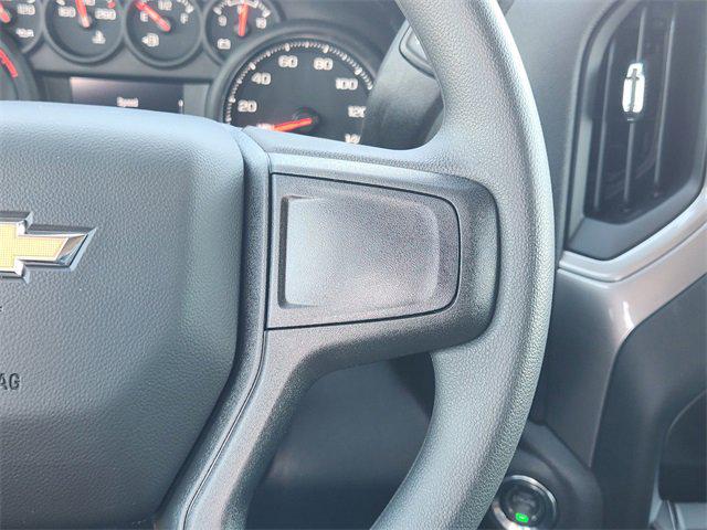 2026 Chevrolet Silverado 1500 2WD Crew Cab Short Bed Custom