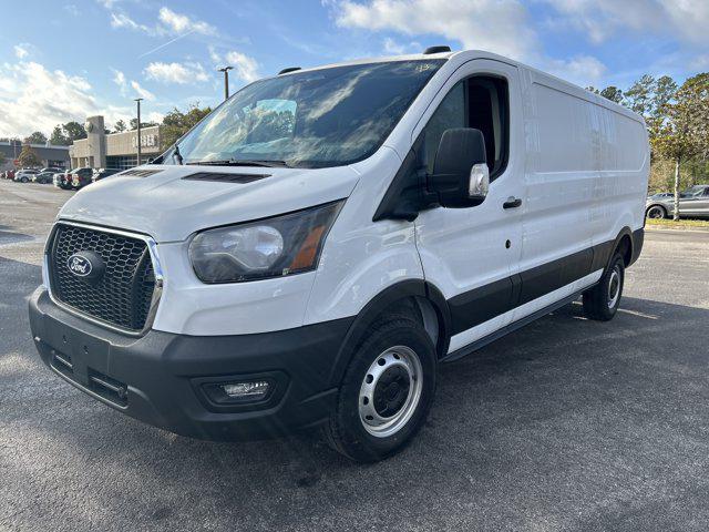 2026 Ford Transit Base