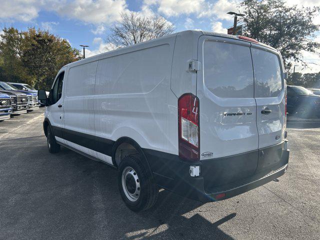 2026 Ford Transit Base