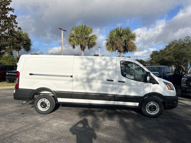 2026 Ford Transit Base