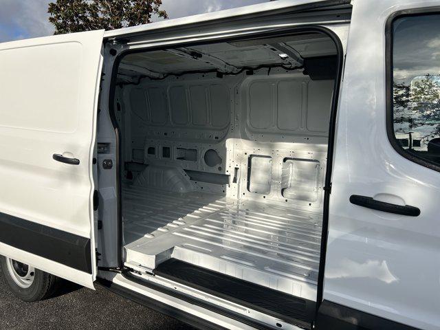 2026 Ford Transit Base