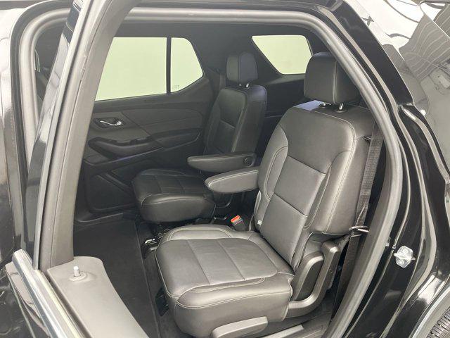 2023 Chevrolet Traverse AWD LT Leather