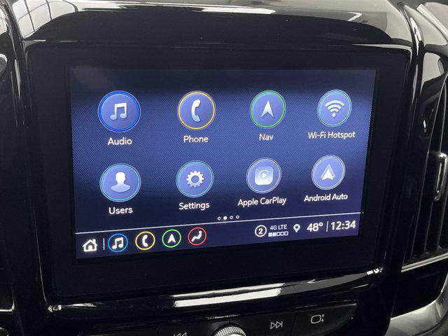 2023 Chevrolet Traverse AWD LT Leather