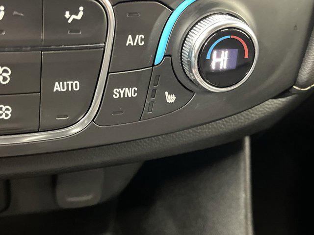2023 Chevrolet Traverse AWD LT Leather