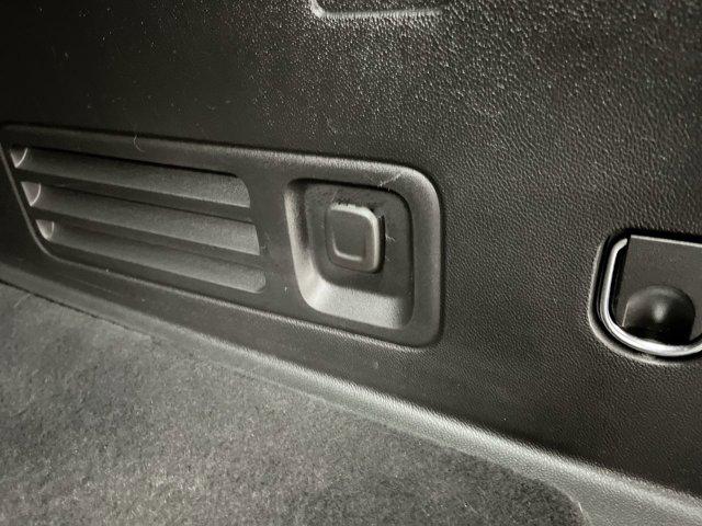 2023 Chevrolet Traverse AWD LT Leather