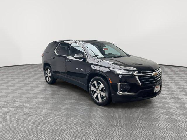2023 Chevrolet Traverse AWD LT Leather