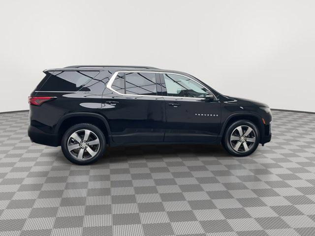 2023 Chevrolet Traverse AWD LT Leather