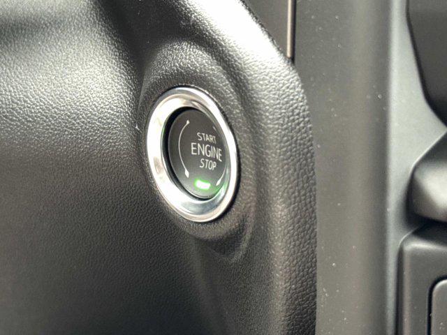2026 Chevrolet Silverado 1500 4WD Crew Cab Standard Bed Custom