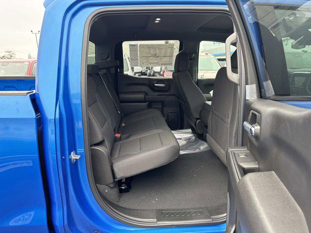 2026 Chevrolet Silverado 1500 4WD Crew Cab Standard Bed Custom