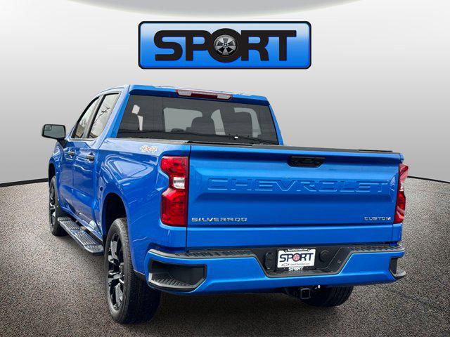 2026 Chevrolet Silverado 1500 4WD Crew Cab Standard Bed Custom