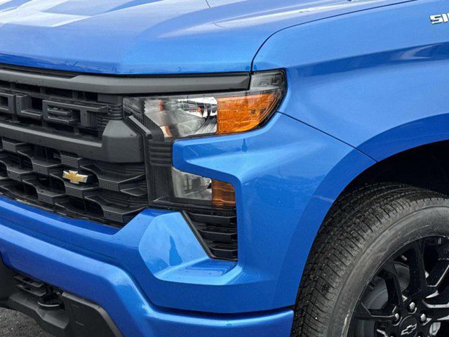 2026 Chevrolet Silverado 1500 4WD Crew Cab Standard Bed Custom