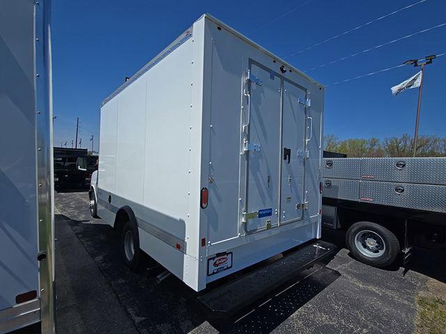 2025 Chevrolet Express Cutaway Work Van
