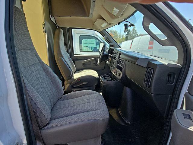 2025 Chevrolet Express Cutaway Work Van