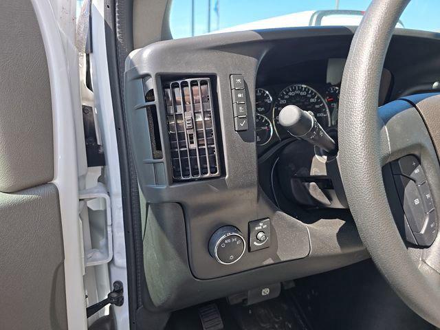 2025 Chevrolet Express Cutaway Work Van
