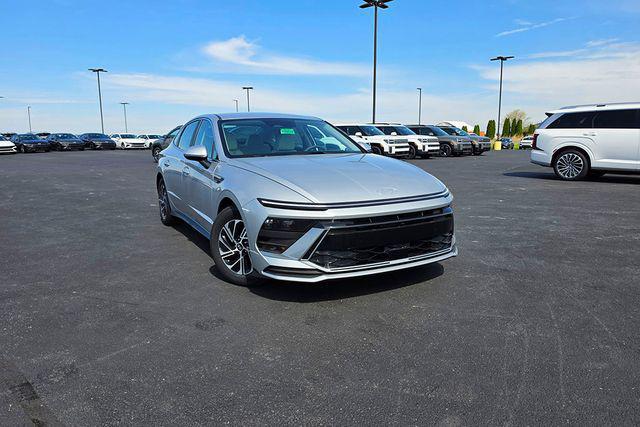 2026 Hyundai Sonata Hybrid Blue for sale in CHILLICOTHE, OH