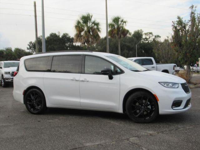 2026 Chrysler Pacifica PACIFICA SELECT 2026 Chrysler Pacifica PACIFICA SELECT