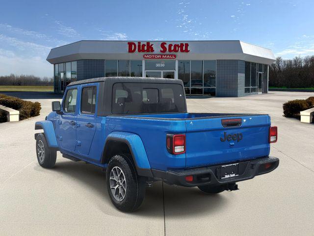 2026 Jeep Gladiator GLADIATOR SPORT S 4X4 2026 Jeep Gladiator GLADIATOR SPORT S 4X4