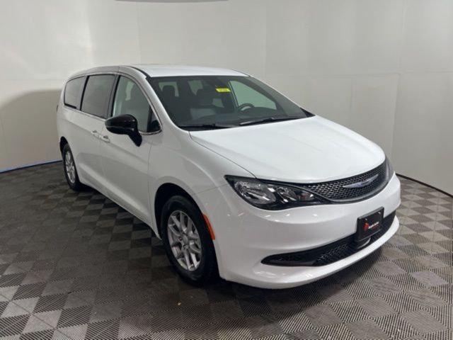 2026 Chrysler Voyager VOYAGER LX