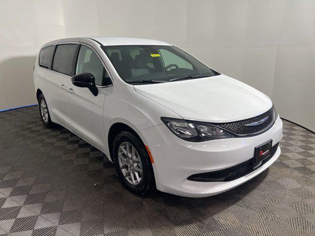 2026 Chrysler Voyager VOYAGER LX