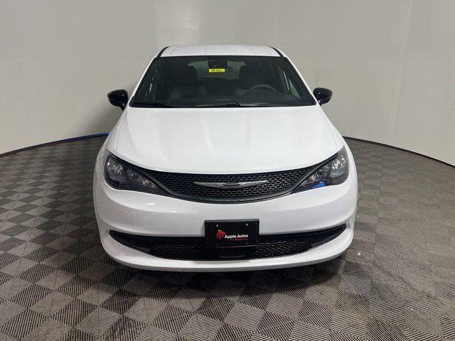 2026 Chrysler Voyager VOYAGER LX