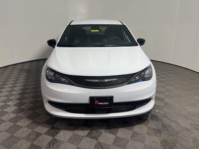 2026 Chrysler Voyager VOYAGER LX